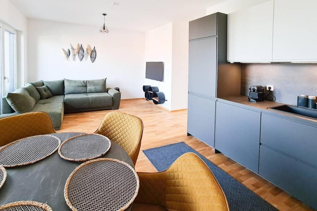 Lake View Suite Moerbisch Am See Exterior photo